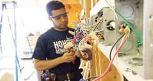 union vs non union electrical apprenticeship programs