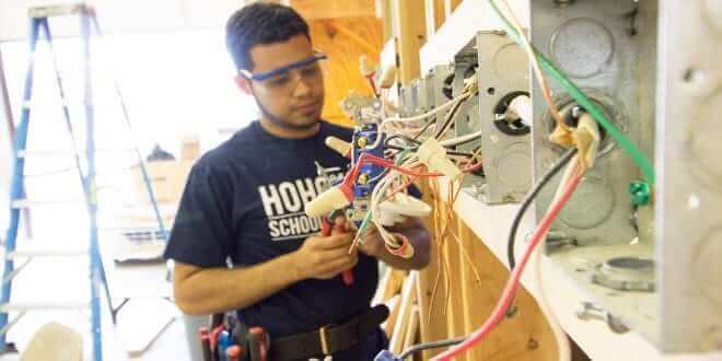 union vs non union electrical apprenticeship programs